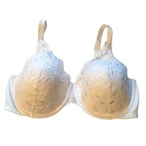 Playtex white NWOT embroidered design 44D
